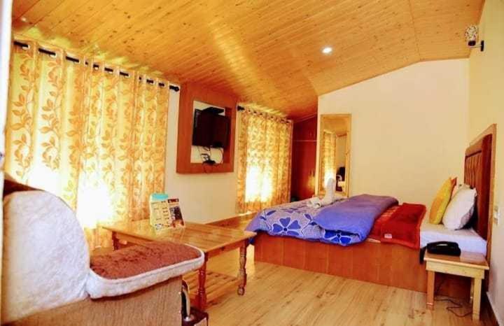 Himalayan Palace Otel Manāli Dış mekan fotoğraf